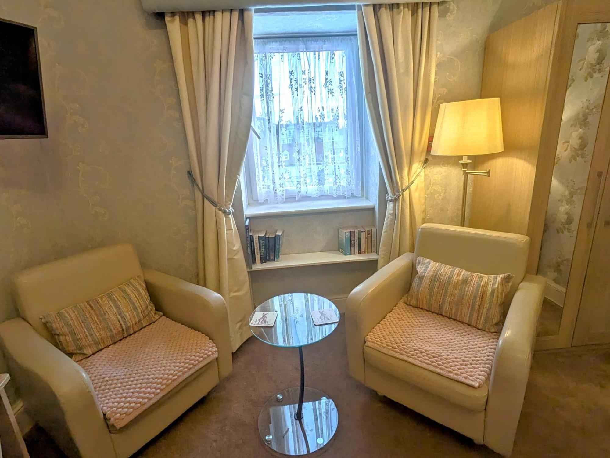 Stratford House Exclusively For Adults Hotel Llandudno Eksteriør billede